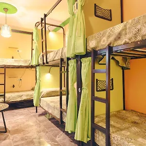 Albergue Charming, Nerja